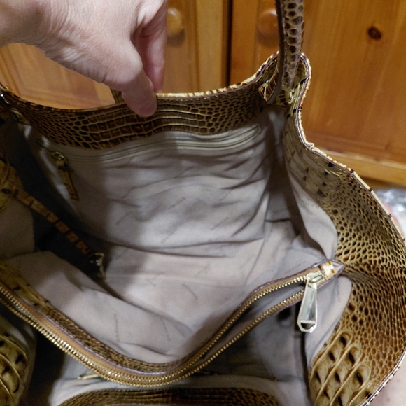 Gold Croc-Embossed Tote Bag with Decorative Bow BRAHMIN  Mallory Tote FIRM PRICE - Picture 14 of 15